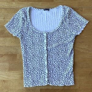 Brandy Melville Blue and White Flower Button Down Top